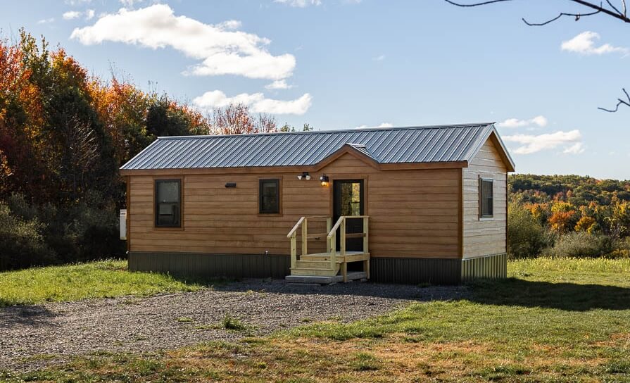 Beaverdam Style 1 exterior front of cabin