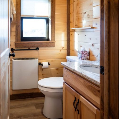 Beaverdam Style 1 Bathroom
