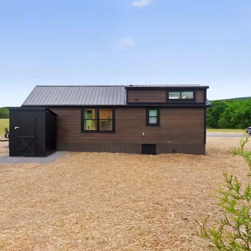 Beaverdam Style 2 with Porch Exterior Back View