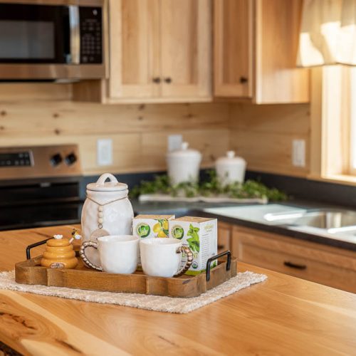 kitchen island counter in a cedar ridge lodge 68026