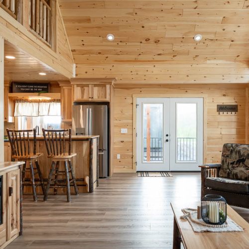 Cedar Ridge Lodge Living Area