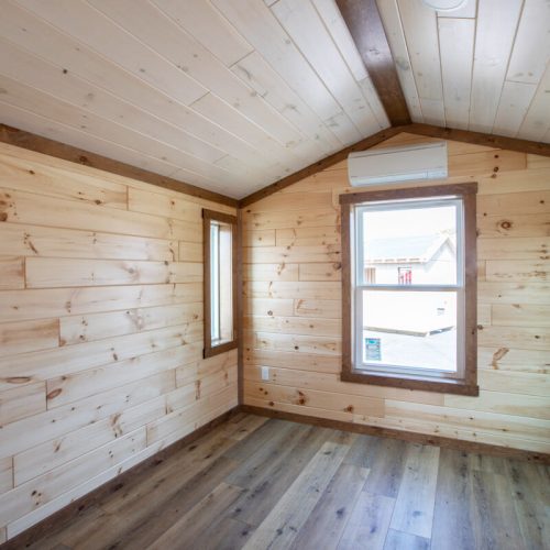 redwood lodge style 2 White River Lodge Bedroom by dwellity